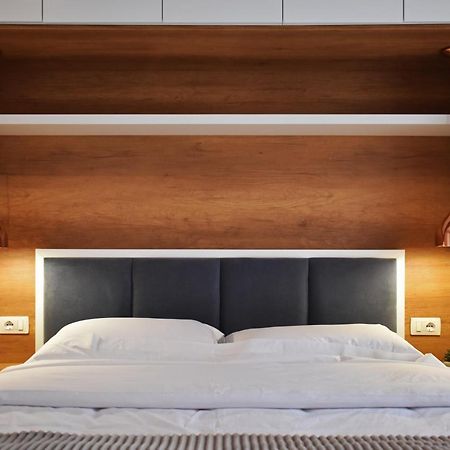 Vibrant Apartment تيرانا المظهر الخارجي الصورة