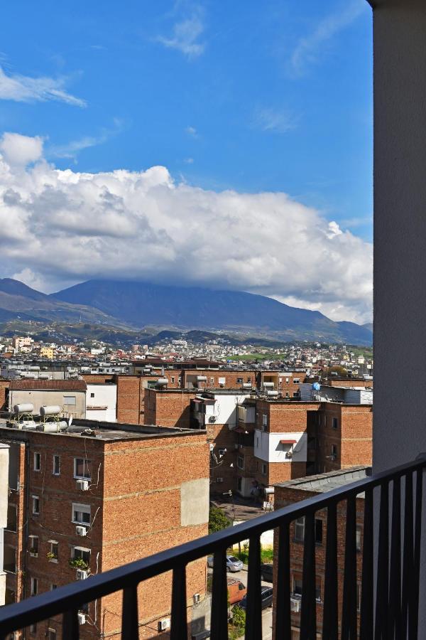 Vibrant Apartment تيرانا المظهر الخارجي الصورة